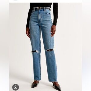 ABERCROMBIE - 90s straight ultra high rise jeans